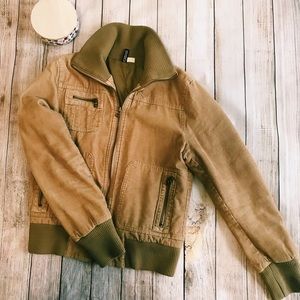 H&M’s DIVIDED | Tan Corduroy Jacket
